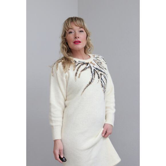 1990's Vintage Creamy Angora Beaded Winter Sweater Dress ~ Women's SM to LG 90's - Picture 9 of 10